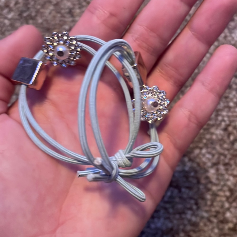stretchy fabric light blue rhinestone bracelet